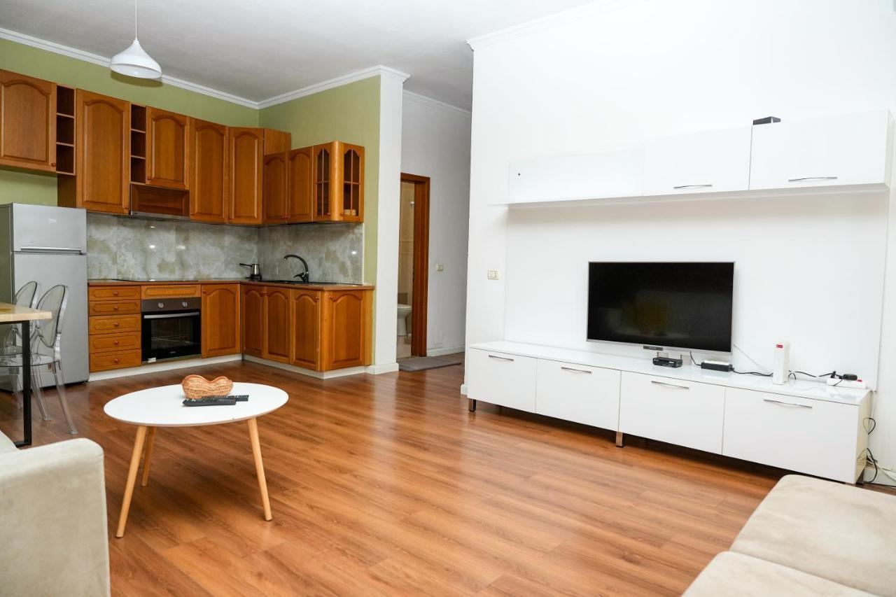 Cozy Apartment In The Heart Of Tirana ! المظهر الخارجي الصورة