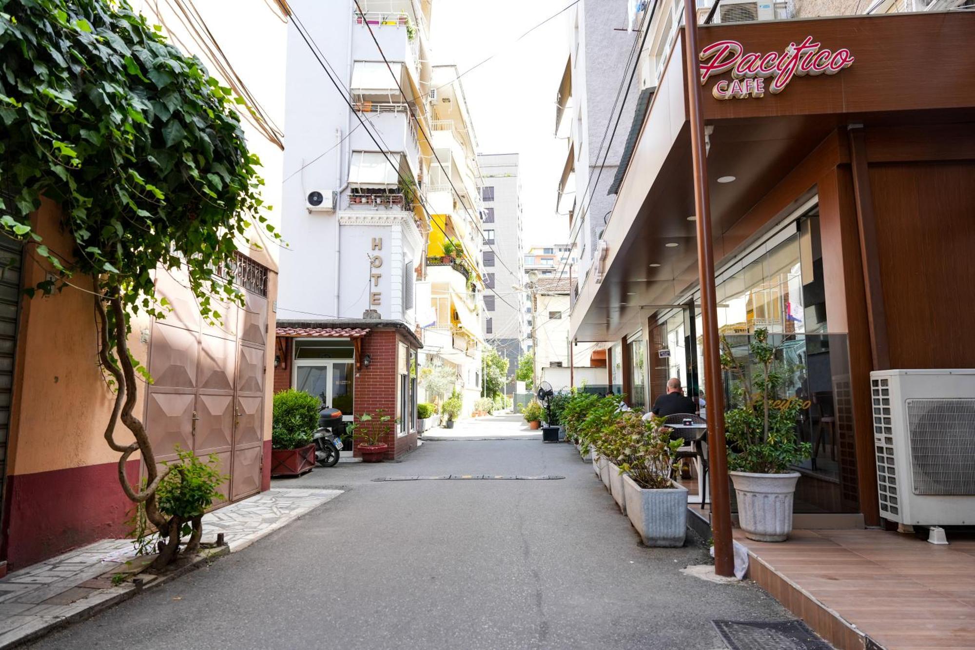 Cozy Apartment In The Heart Of Tirana ! المظهر الخارجي الصورة